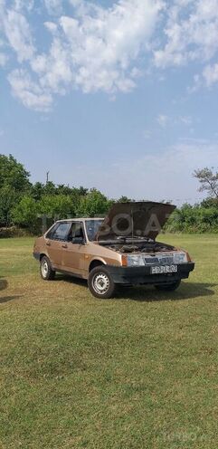 LADA (VAZ) 21099 2000, 400,000 km - 1.5 l - Zaqatala