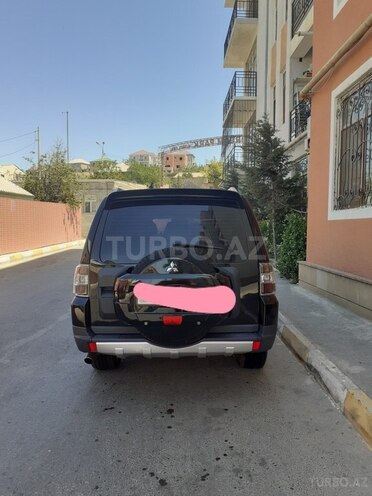 Mitsubishi Pajero 2008, 197,000 km - 3.0 л - Bakı