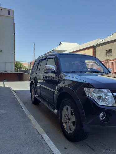 Mitsubishi Pajero 2008, 197,000 km - 3.0 л - Bakı