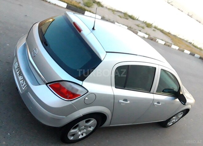 Opel Astra 2006, 259,010 km - 1.3 l - Bakı