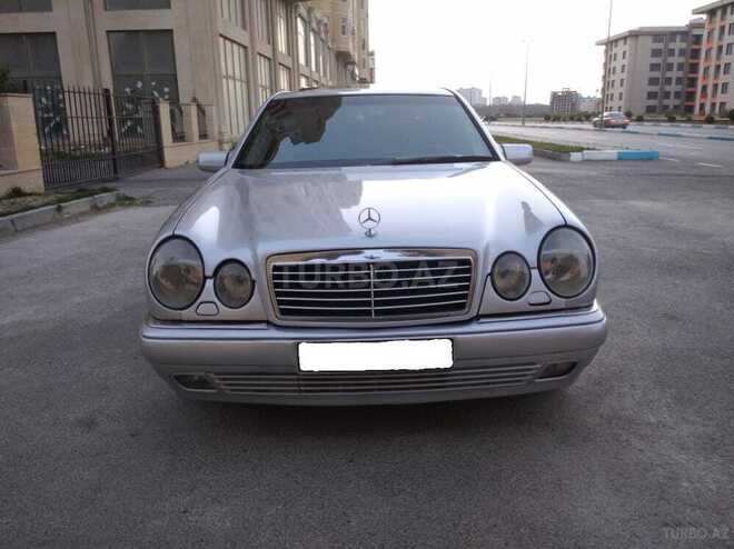 Mercedes E 320 1999, 295,000 km - 3.2 l - Bakı