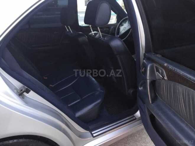 Mercedes E 320 1999, 295,000 km - 3.2 l - Bakı