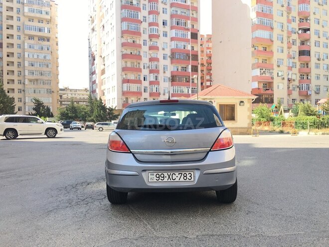 Opel Astra 2005, 135,100 km - 1.4 л - Bakı