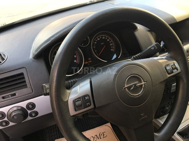 Opel Astra 2005, 135,100 km - 1.4 л - Bakı