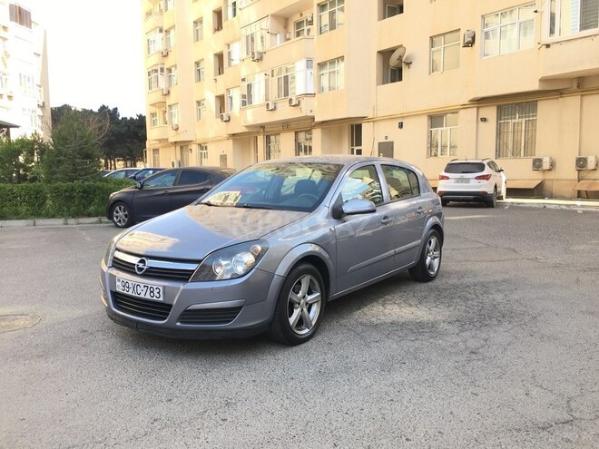 Opel Astra 2005, 135,100 km - 1.4 л - Bakı