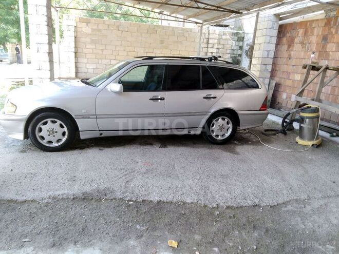 Mercedes C 220 1996, 373,633 km - 2.2 l - Bərdə
