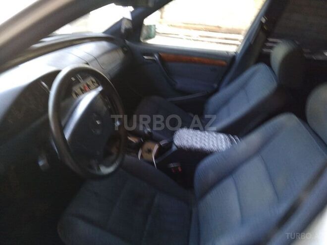 Mercedes C 220 1996, 373,633 km - 2.2 l - Bərdə