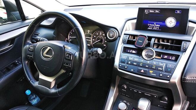 Lexus NX 200t 2017, 78,000 km - 2.0 l - Bakı