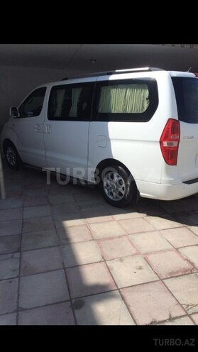 Hyundai H-1 2010, 560,000 km - 2.5 l - Bakı