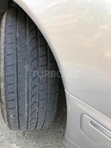 Mercedes E 240 2001, 290,000 km - 2.6 л - Bakı