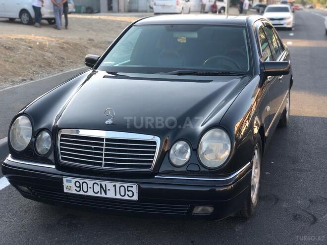 Mercedes E 240 1999, 290,000 km - 2.4 л - Bakı