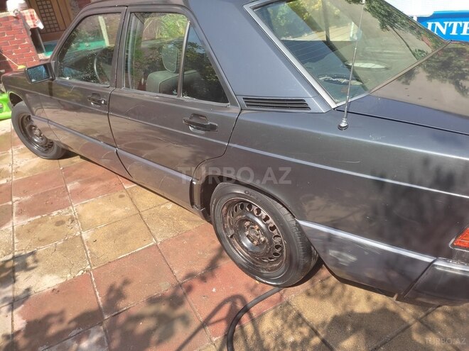 Mercedes 190 1991, 99,999 km - 2.0 л - Bakı