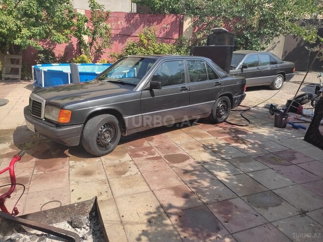 Mercedes 190 1991, 99,999 km - 2.0 л - Bakı