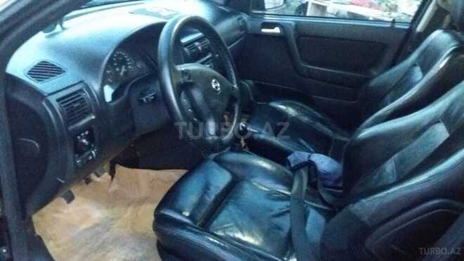 Opel Astra 2000, 250,000 km - 1.6 л - Bakı