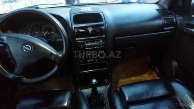 Opel Astra 2000, 250,000 km - 1.6 л - Bakı