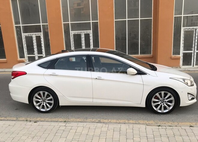 Hyundai i40 2012, 209,000 km - 2.0 л - Bakı