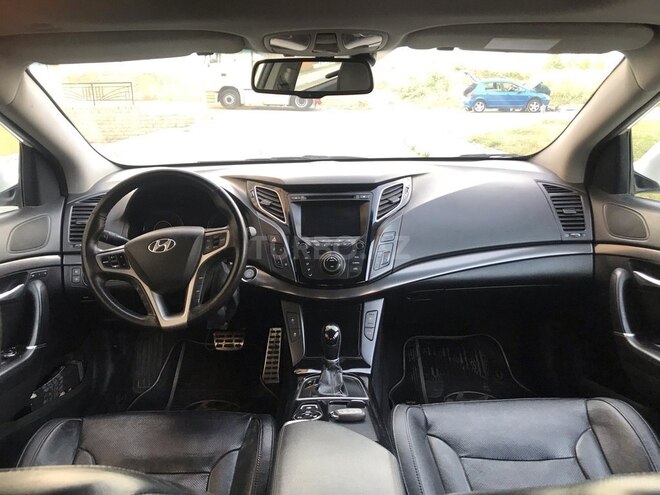 Hyundai i40 2012, 209,000 km - 2.0 л - Bakı