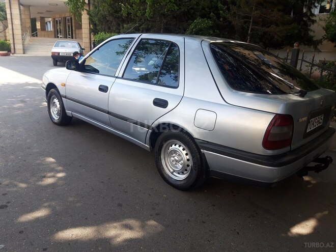 Nissan Sunny 1993, 235,000 km - 2.0 l - Bakı