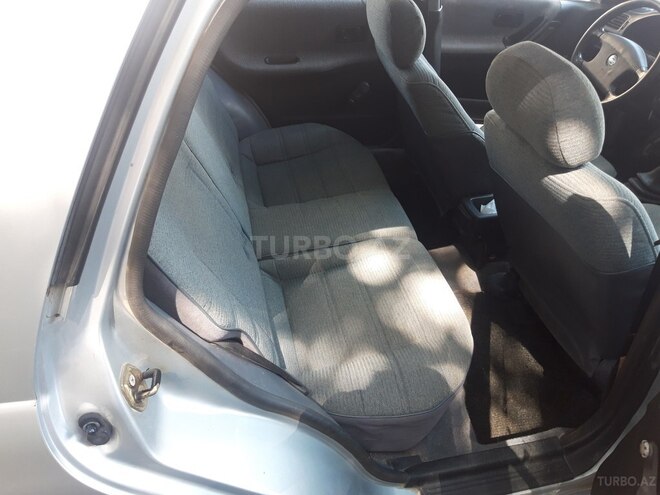 Nissan Sunny 1993, 235,000 km - 2.0 l - Bakı