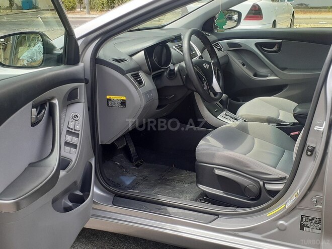 Hyundai Elantra 2011, 135,000 km - 1.8 l - Bakı