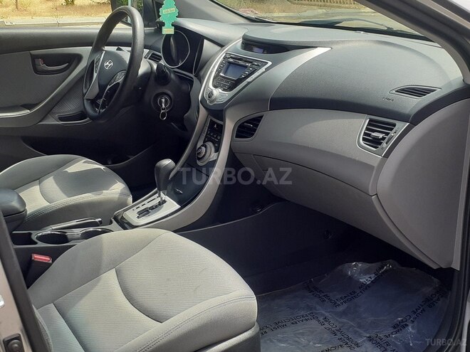 Hyundai Elantra 2011, 135,000 km - 1.8 l - Bakı