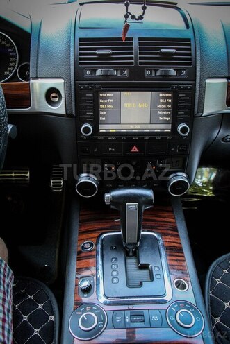 Volkswagen Touareg 2006, 278,500 km - 4.2 l - Bakı
