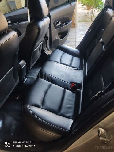Chevrolet Cruze 2015, 103,000 km - 1.4 l - Şəmkir