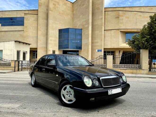 Mercedes E 280 1999, 304,100 km - 2.8 l - Bakı