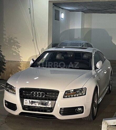 Audi A5 2011, 190,000 km - 2.0 л - Bakı