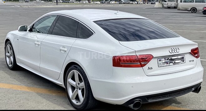 Audi A5 2011, 190,000 km - 2.0 л - Bakı