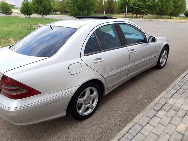 Mercedes C 220 2001, 395,555 km - 2.2 l - Bakı