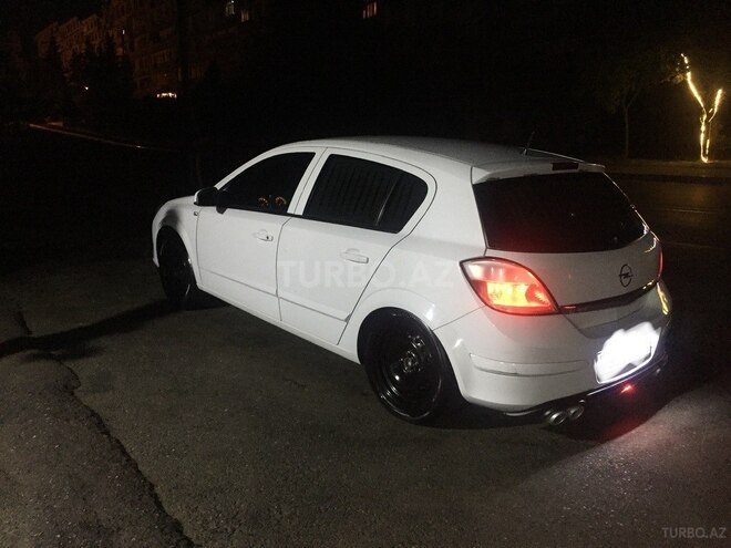 Opel Astra 2007, 250,000 km - 1.4 l - Bakı