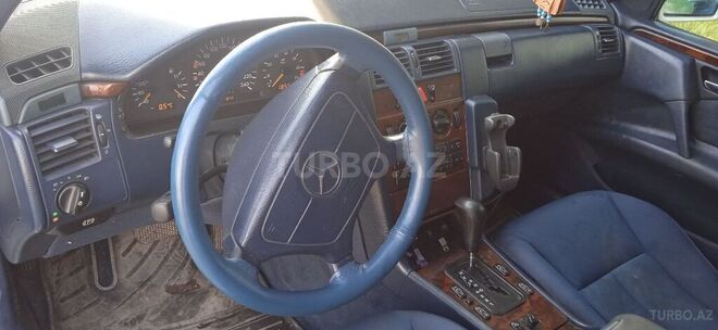 Mercedes E 230 1997, 230,000 km - 2.3 l - Kürdəmir