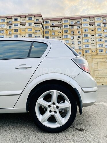 Opel Astra 2008, 195,000 km - 1.4 л - Bakı