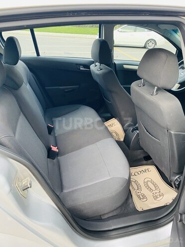 Opel Astra 2008, 195,000 km - 1.4 л - Bakı