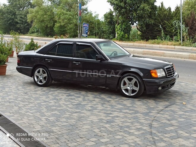 Mercedes E 220 1993, 420,000 km - 2.2 l - Bakı