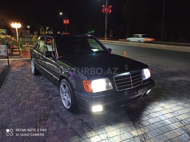 Mercedes E 220 1993, 420,000 km - 2.2 l - Bakı