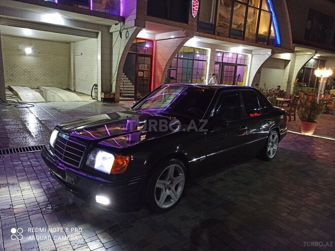 Mercedes E 220 1993, 420,000 km - 2.2 l - Bakı