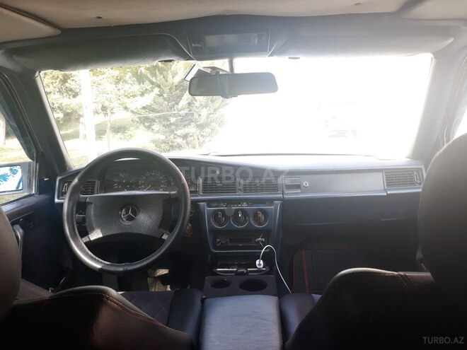 Mercedes 190 1990, 240,000 km - 2.0 л - Sumqayıt