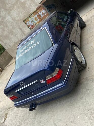 Mercedes E 220 1995, 380,000 km - 2.2 l - Bakı