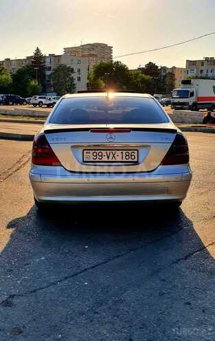 Mercedes E 270 2002, 324,000 km - 2.7 l - Bakı