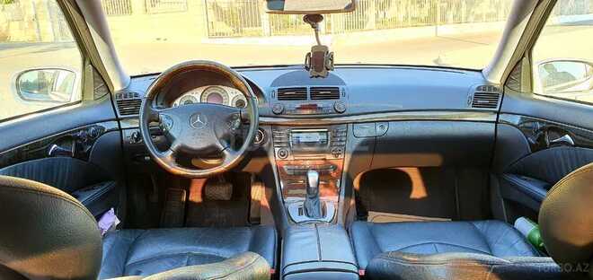 Mercedes E 270 2002, 324,000 km - 2.7 l - Bakı