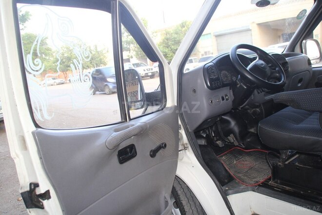 Ford Transit 1999, 130,000 km - 2.5 l - Tovuz