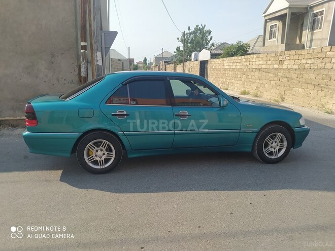 Mercedes C 180 2000, 301,271 km - 1.8 l - Bakı