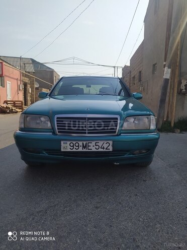 Mercedes C 180 2000, 301,271 km - 1.8 l - Bakı