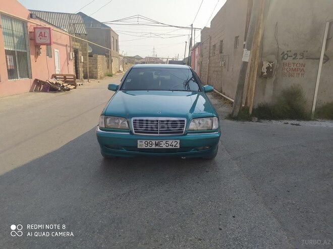 Mercedes C 180 2000, 301,271 km - 1.8 l - Bakı
