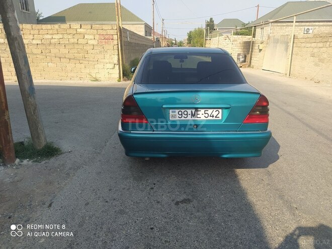 Mercedes C 180 2000, 301,271 km - 1.8 l - Bakı