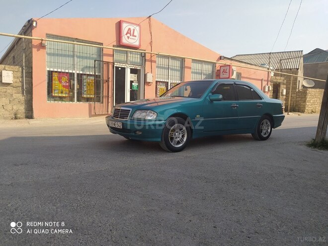 Mercedes C 180 2000, 301,271 km - 1.8 l - Bakı