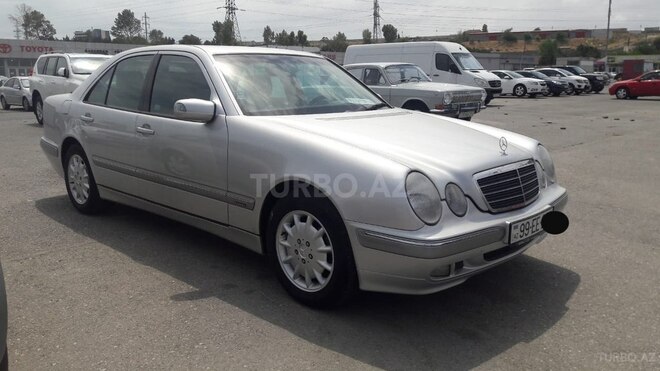 Mercedes E 200 2000, 181,118 km - 2.0 l - Bakı