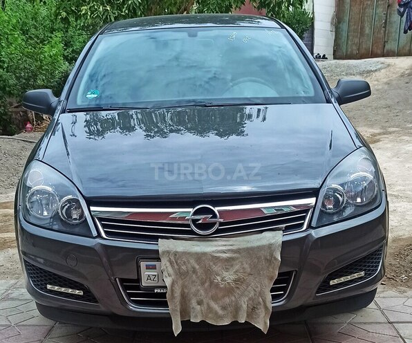 Opel Astra 2009, 88,000 km - 1.4 l - Bakı